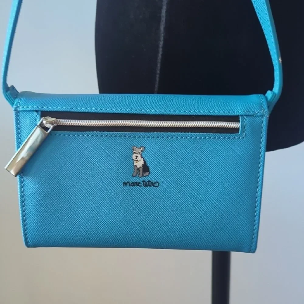 Stylish Blue Crossbody Bag with Dog Design